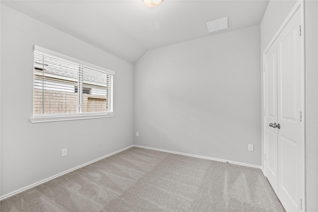 10414 Starfire Yellow Drive - Photo 21