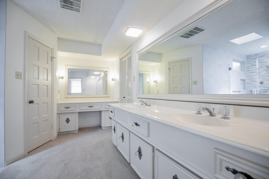 3903 Kiamesha Drive - Photo 24