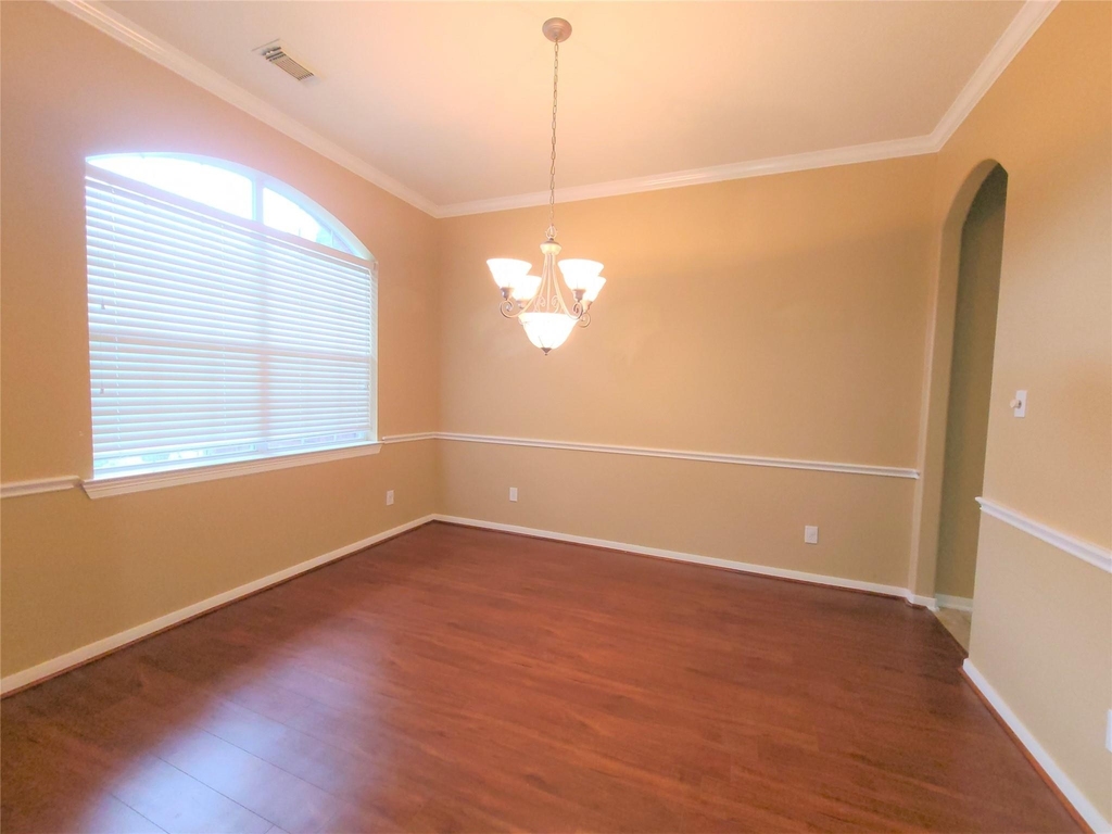 7015 Pinefern Lane - Photo 7