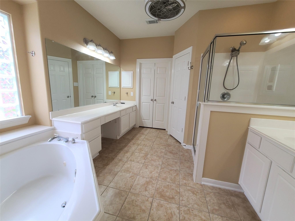 7015 Pinefern Lane - Photo 10