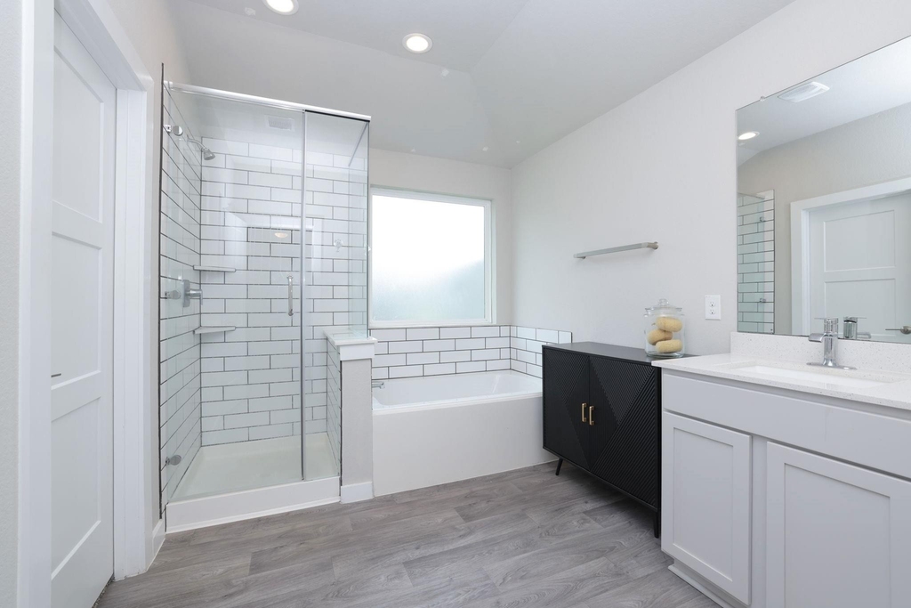 14209 Silver Maple Court - Photo 25