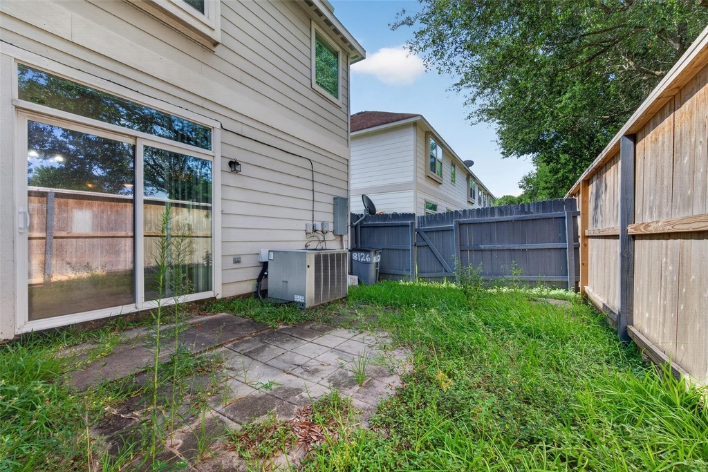 8126 Montague Manor Lane - Photo 37