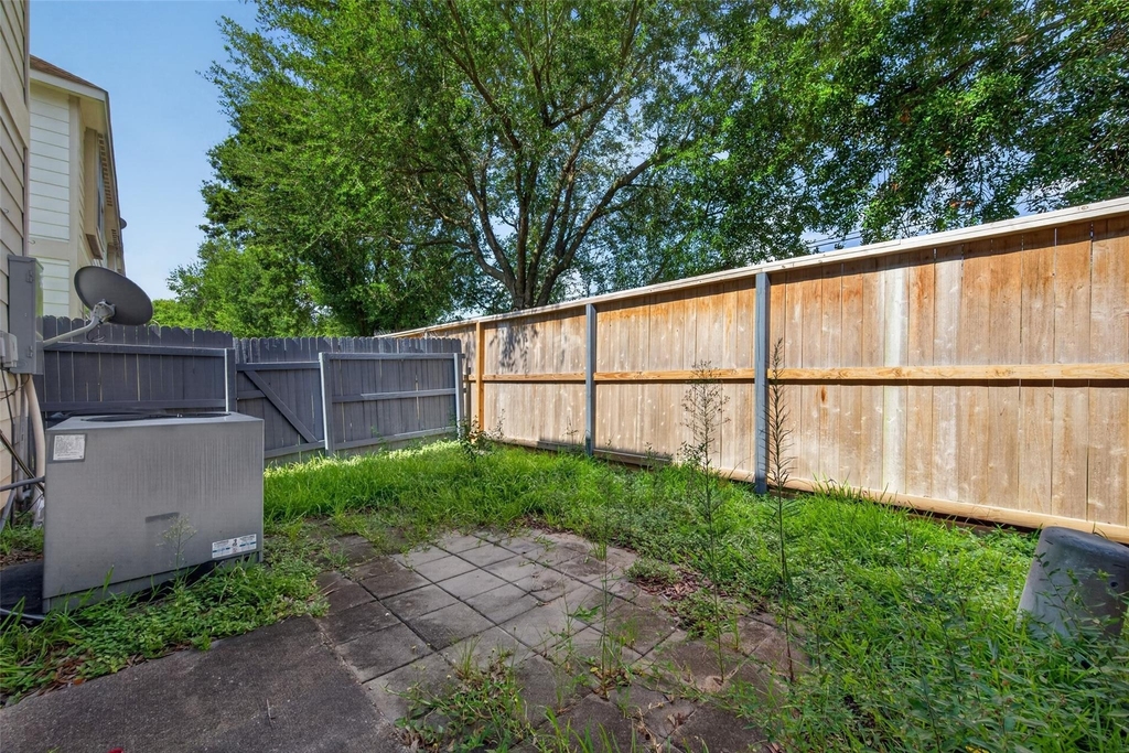 8126 Montague Manor Lane - Photo 36