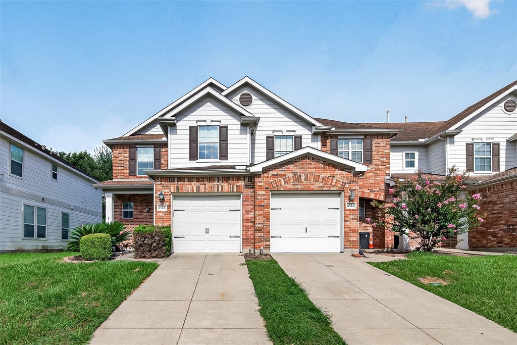 8126 Montague Manor Lane - Photo 1