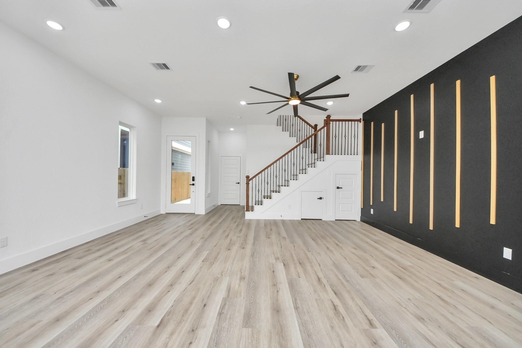 3524 Rebecca Street - Photo 6
