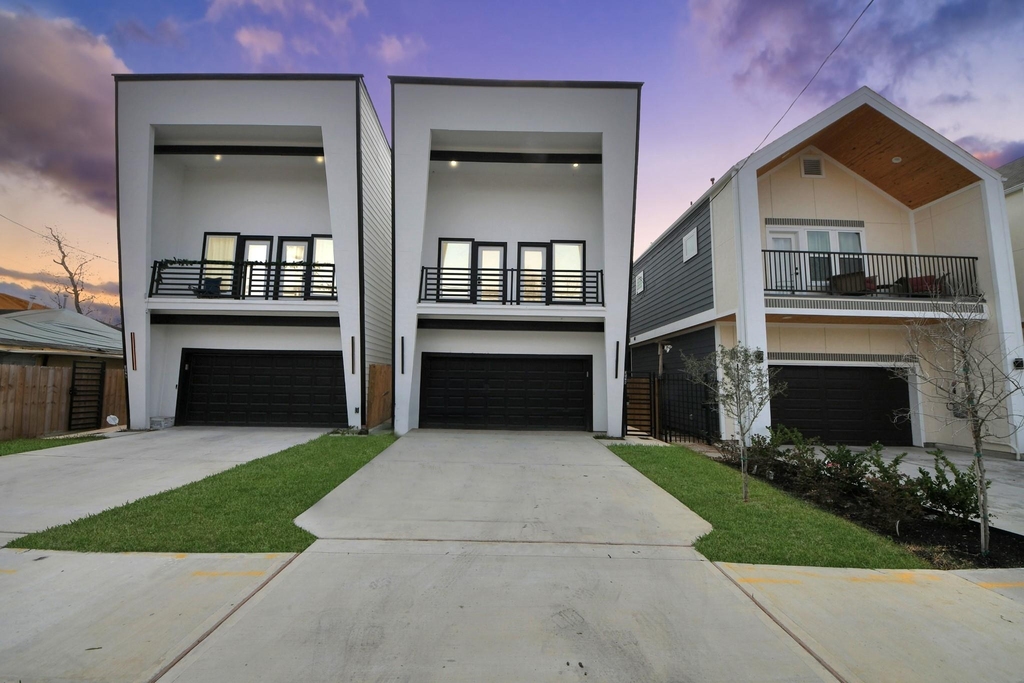 3524 Rebecca Street - Photo 0