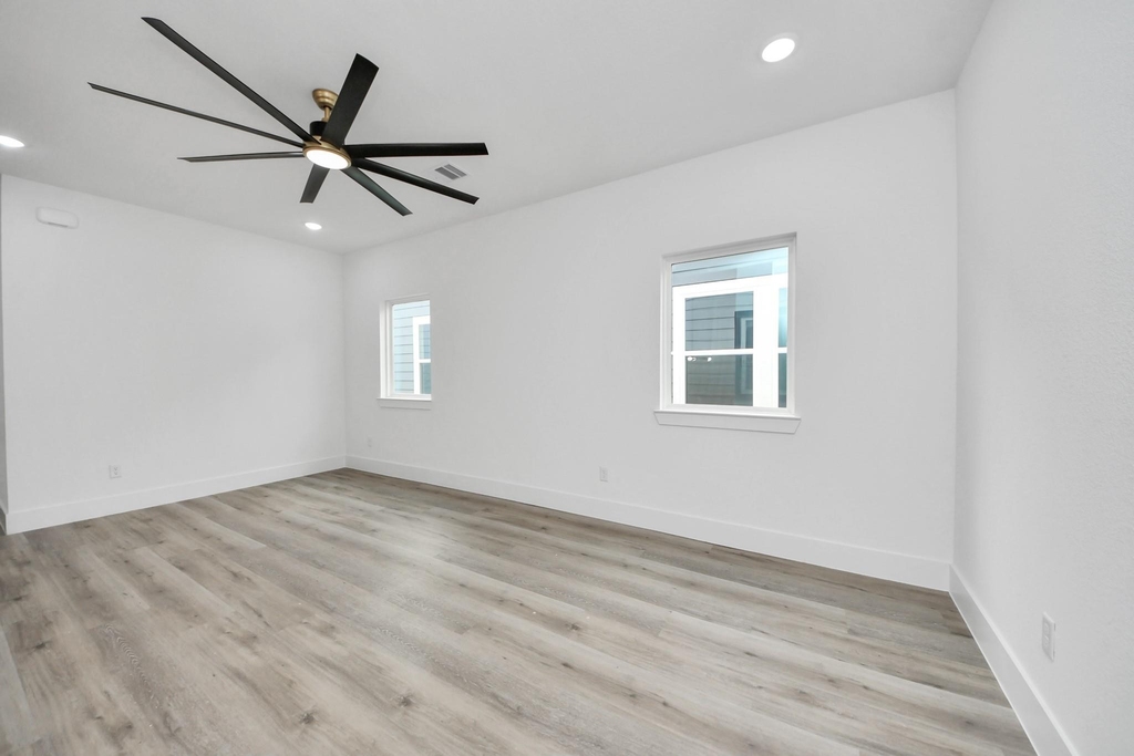 3524 Rebecca Street - Photo 37