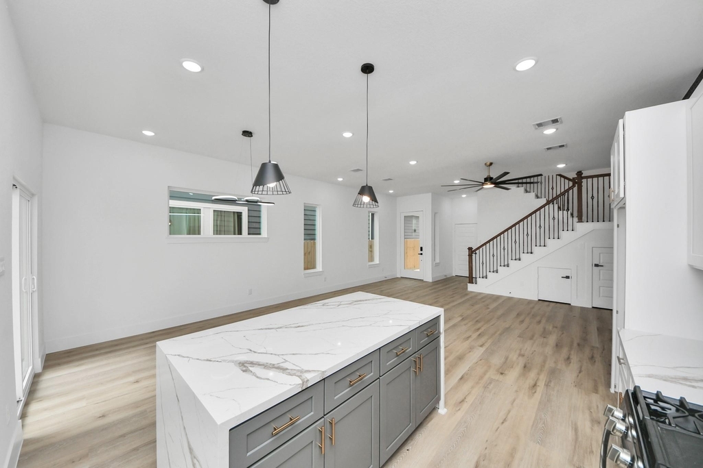 3524 Rebecca Street - Photo 14