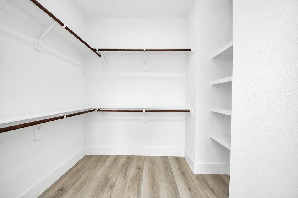 3524 Rebecca Street - Photo 31