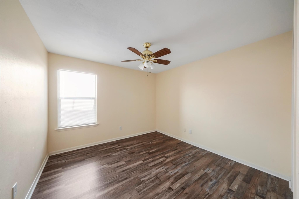 20410 Pomegranate Lane - Photo 8