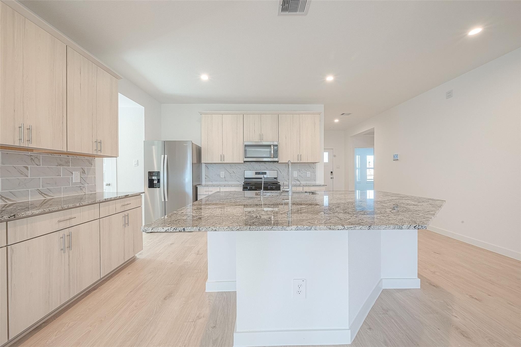 4303 Whitefish Lane - Photo 11