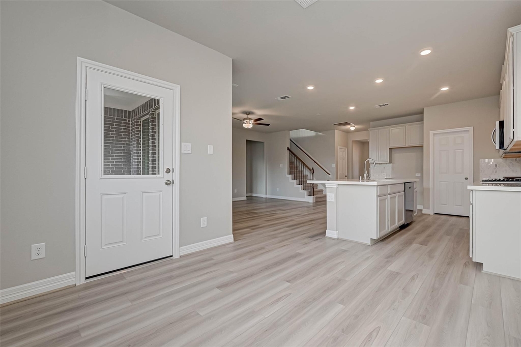 3433 Acacia Grove Ln - Photo 8