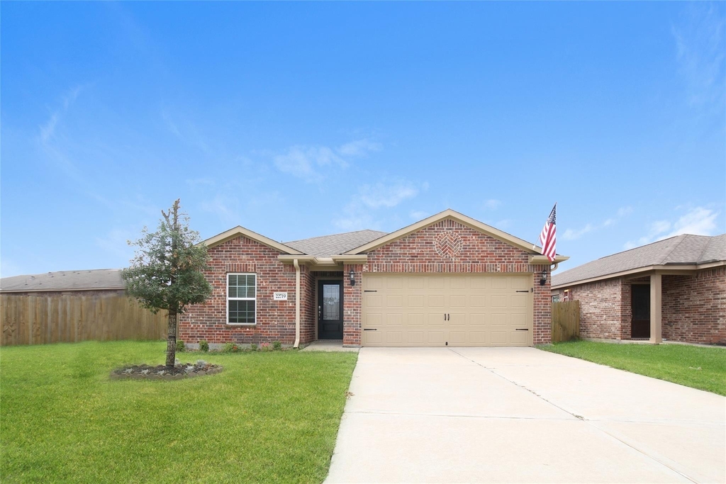 22719 Klingamans Way - Photo 0