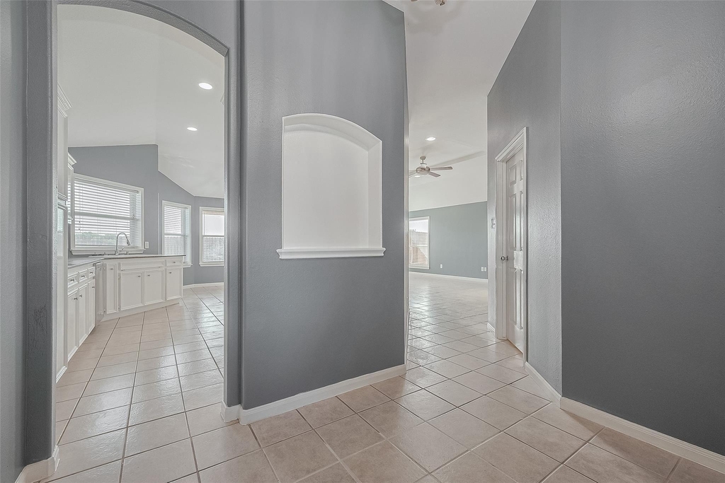 9631 Highland Pointe Drive - Photo 6