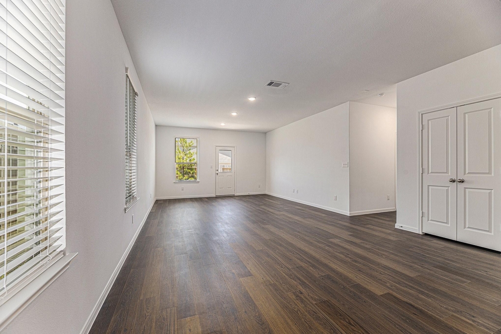 235 Pine Cavern Drive - Photo 3