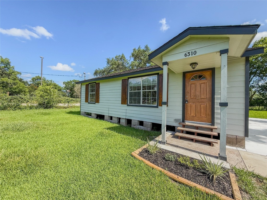 6310 Brookside Road - Photo 0