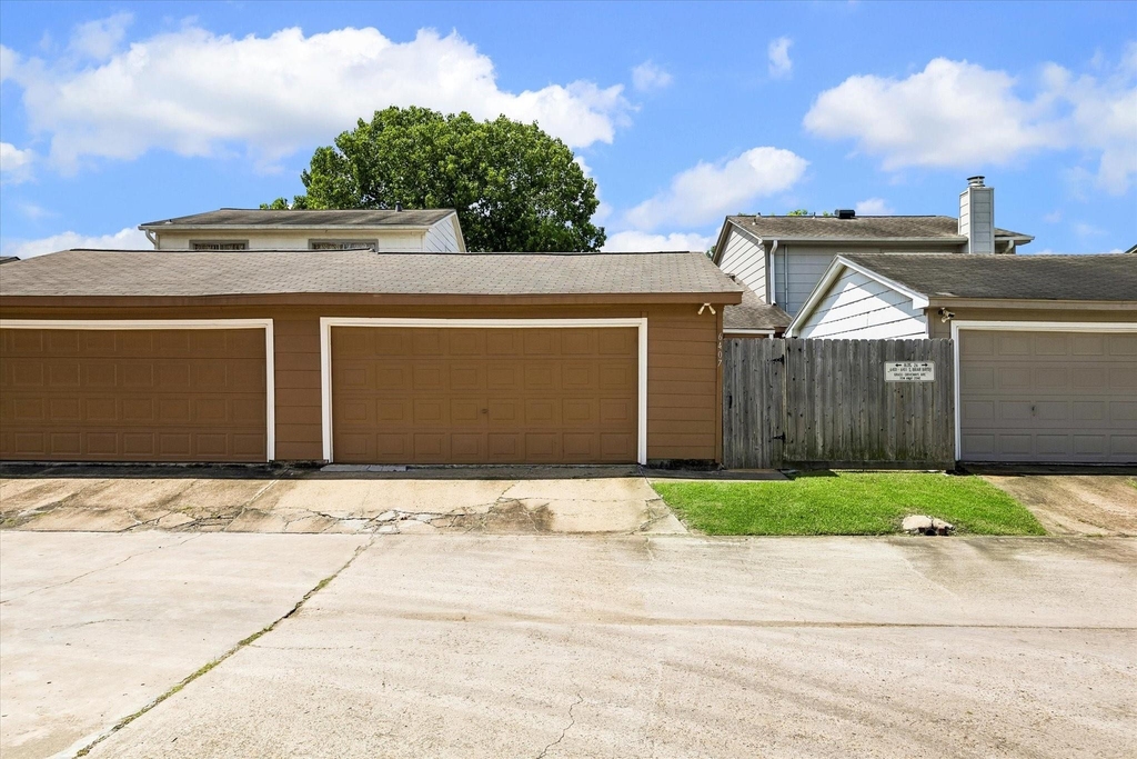 6407 S Briar Bayou Drive - Photo 12