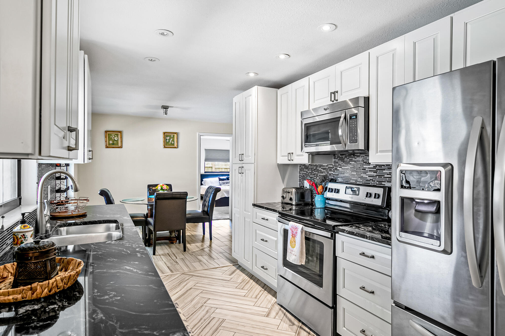 297 Harvey Avenue Ne - Photo 10
