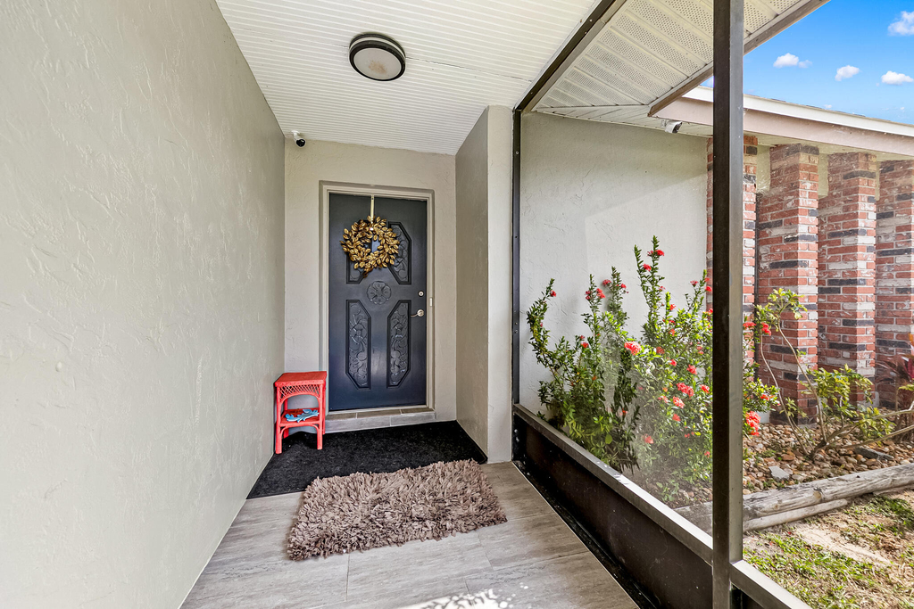 297 Harvey Avenue Ne - Photo 2