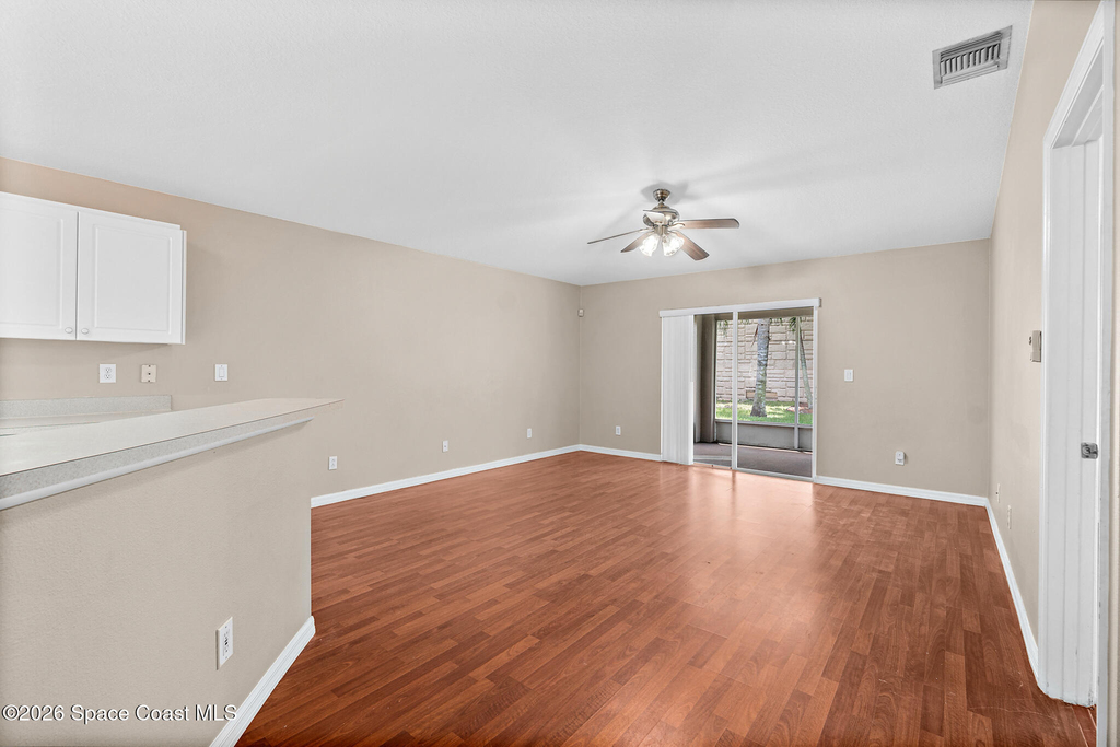 2467 Deercroft Drive - Photo 18