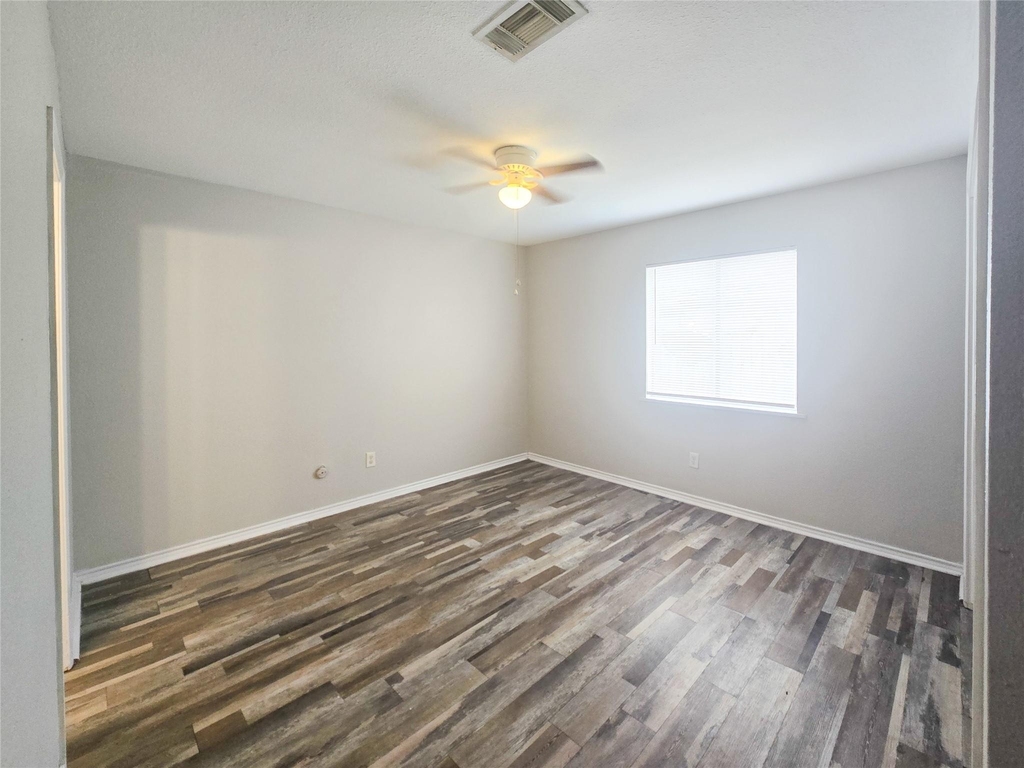 398 Duroux Road - Photo 6