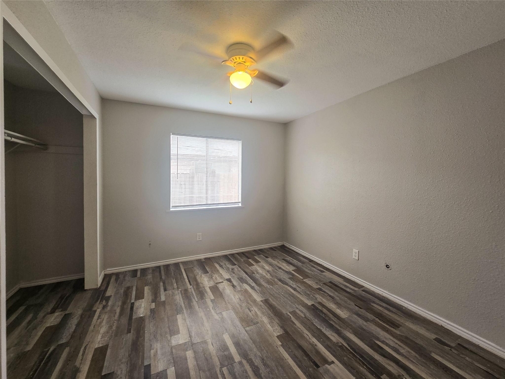 398 Duroux Road - Photo 4