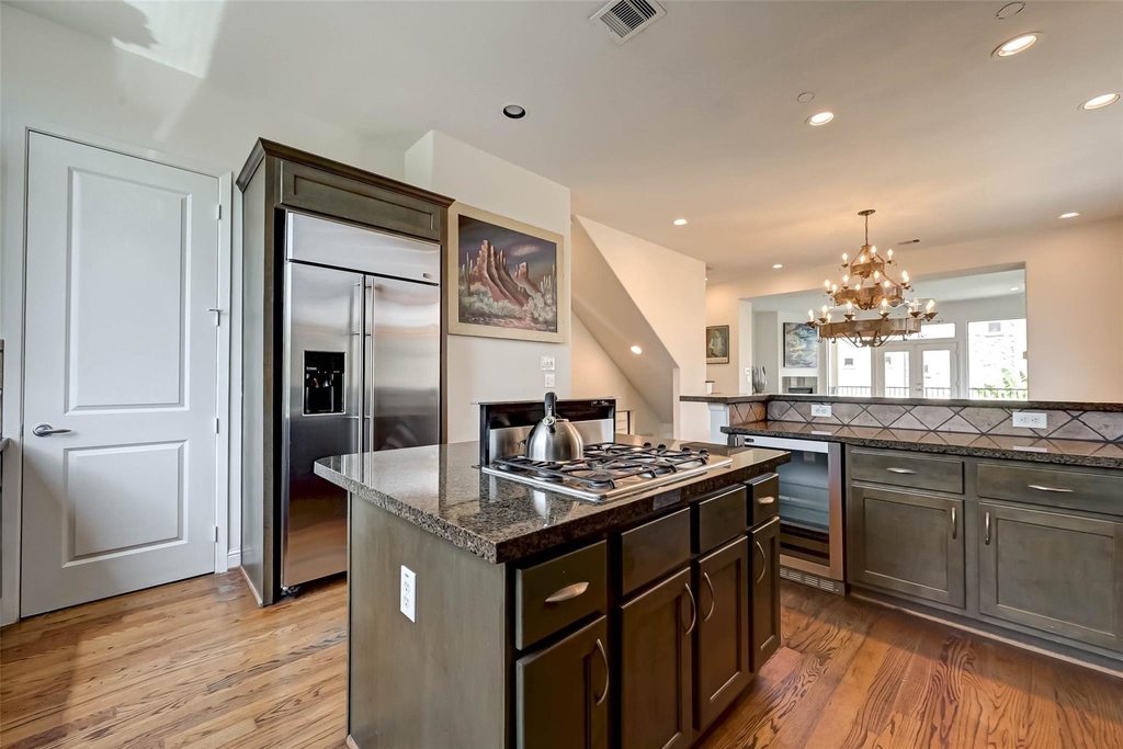 5202 Rose Street - Photo 12