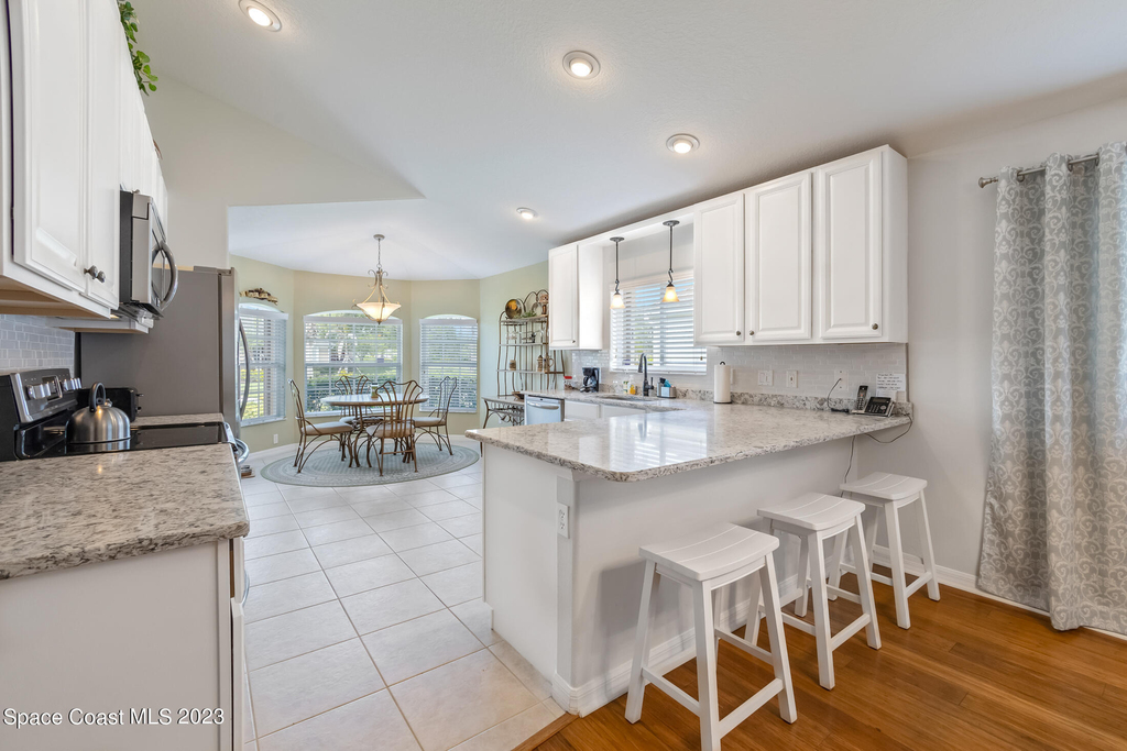 7163 Egbert Street - Photo 7