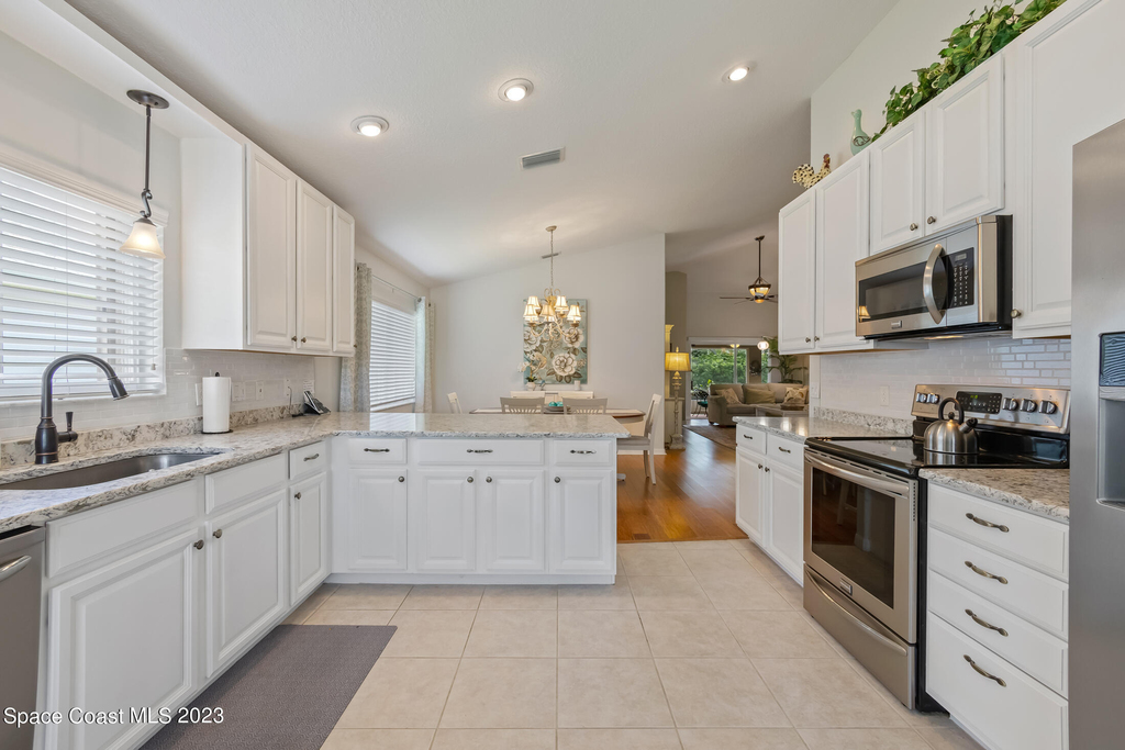 7163 Egbert Street - Photo 10