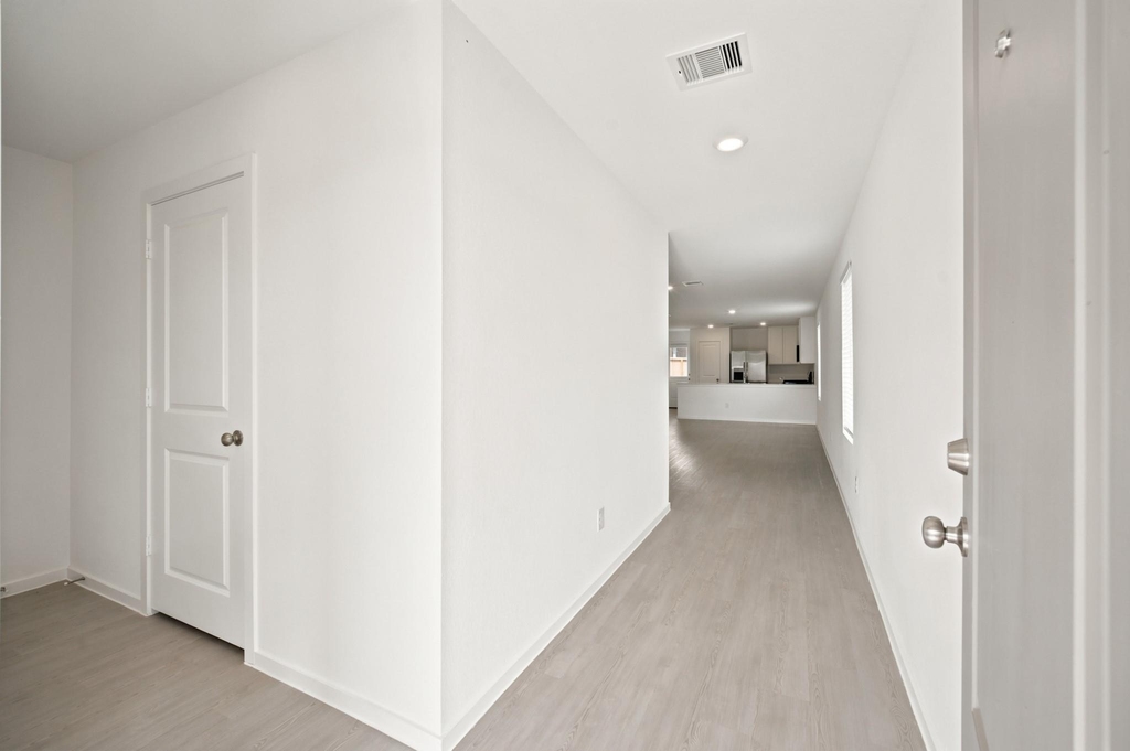 702 Umbrella Tree Drive - Photo 4