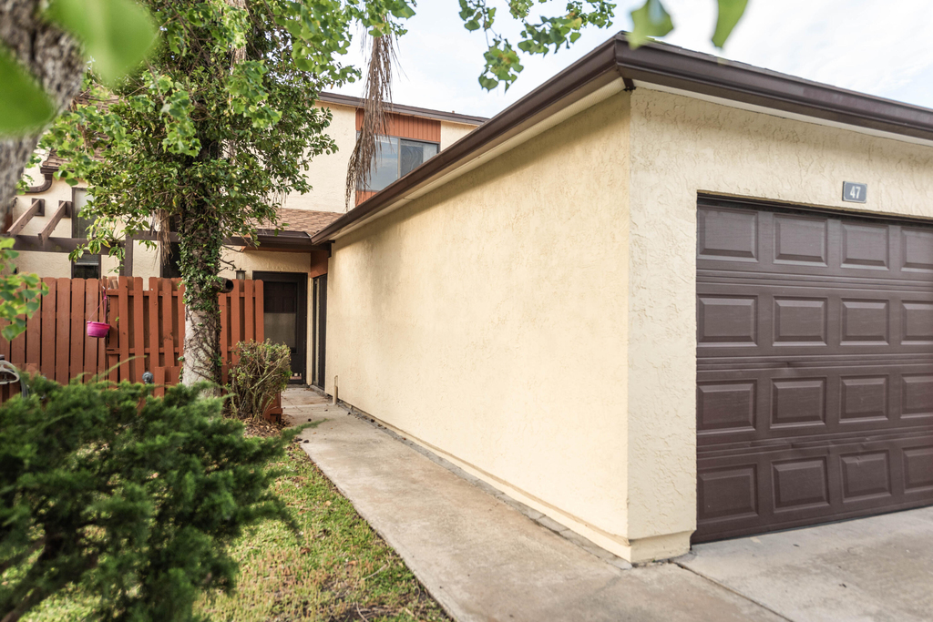 47 Bogart Place - Photo 1