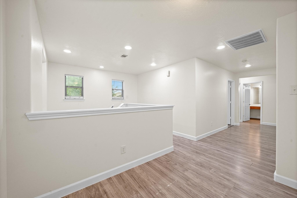15623 Harris Canyon Lane - Photo 21