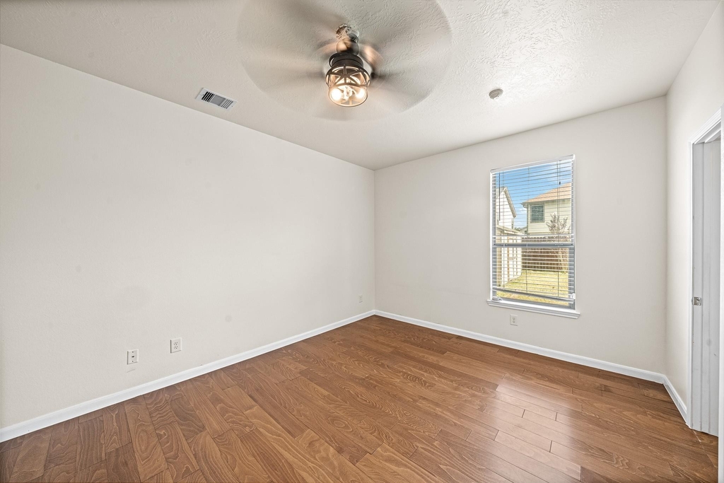 15623 Harris Canyon Lane - Photo 17