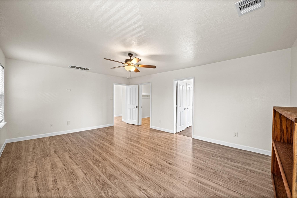 15623 Harris Canyon Lane - Photo 24
