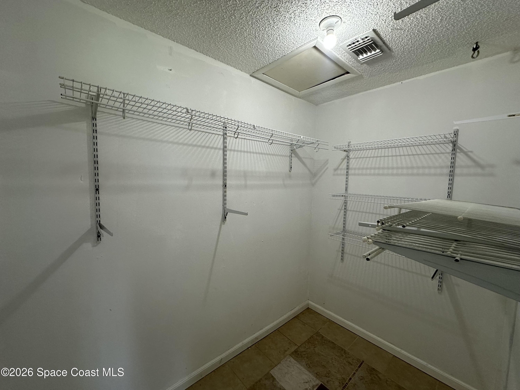 1424 Croftwood Drive - Photo 10