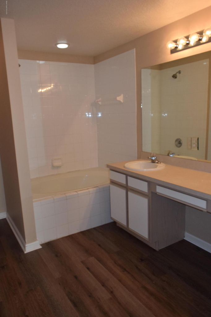 458 Fitzsimmons Street Sw - Photo 8