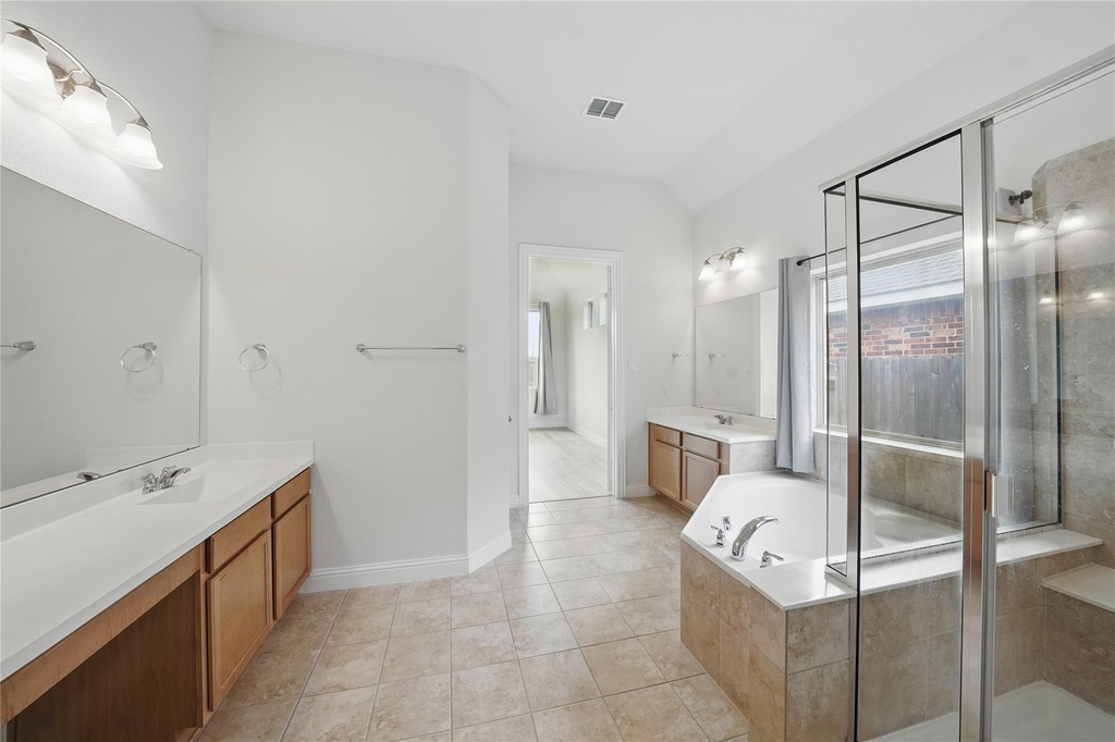 3902 Palmer Meadow Court - Photo 22