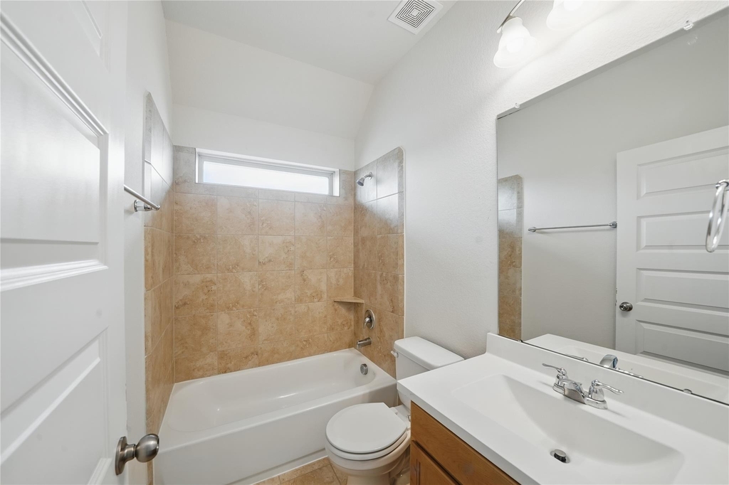 3902 Palmer Meadow Court - Photo 28