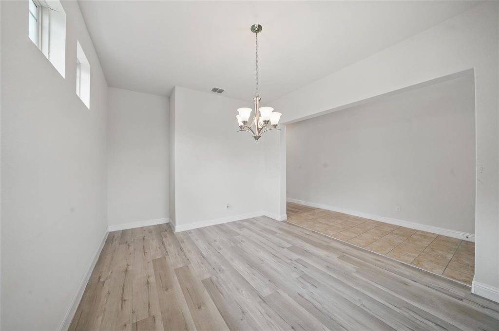 3902 Palmer Meadow Court - Photo 6