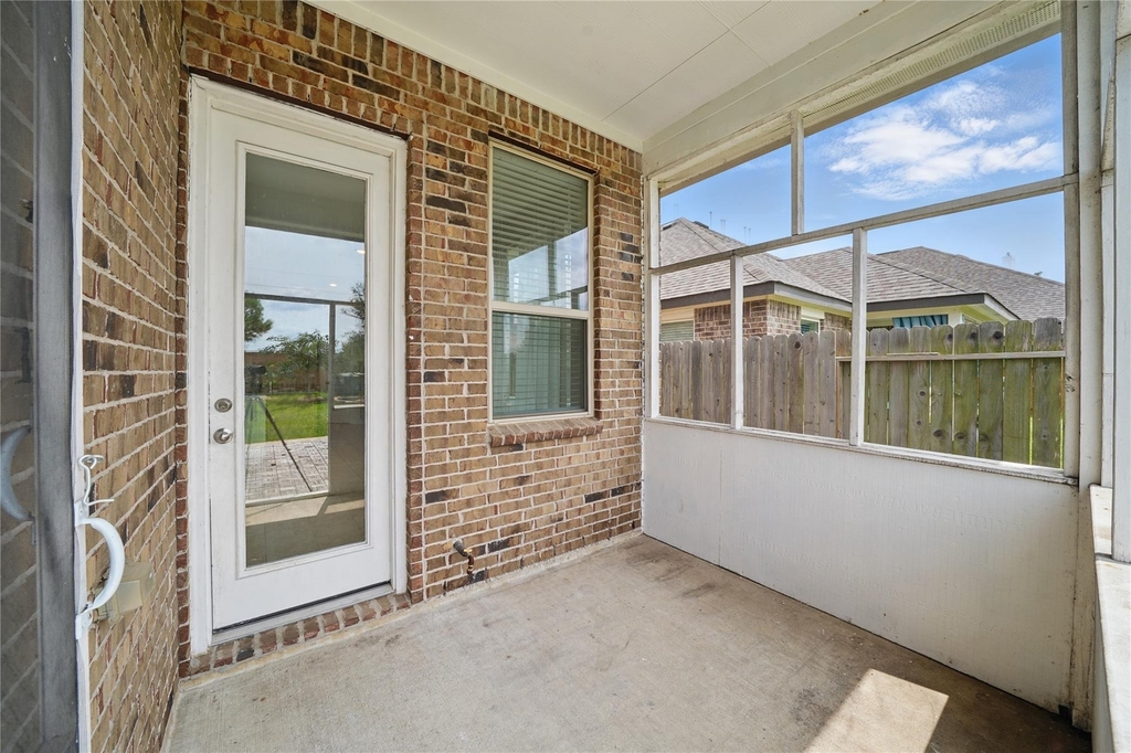 3902 Palmer Meadow Court - Photo 38