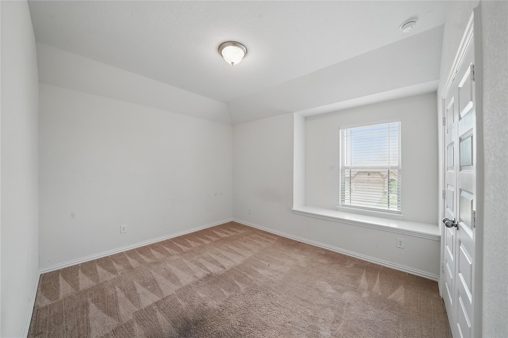 3902 Palmer Meadow Court - Photo 35