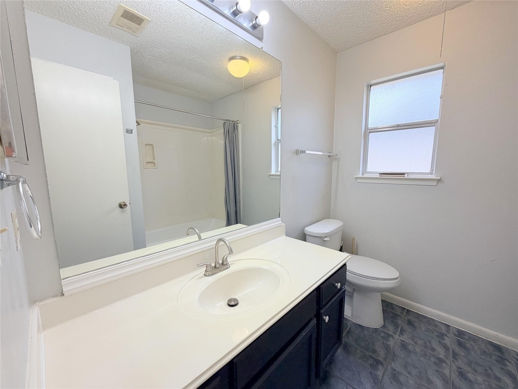 2535 Planters Row - Photo 23