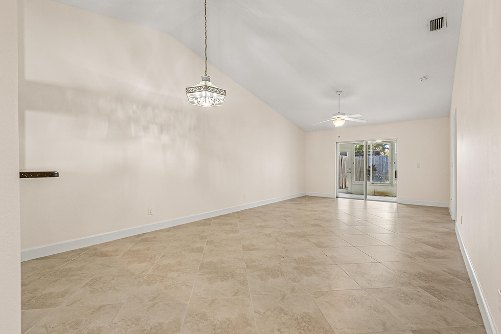 277 Coastal Hill Drive - Photo 18