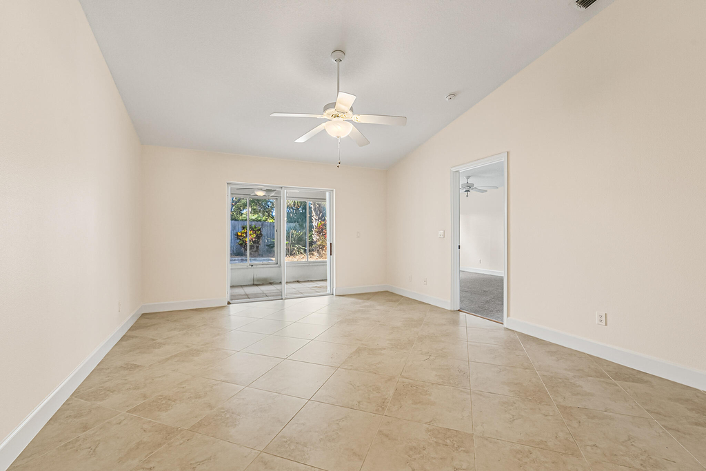 277 Coastal Hill Drive - Photo 17
