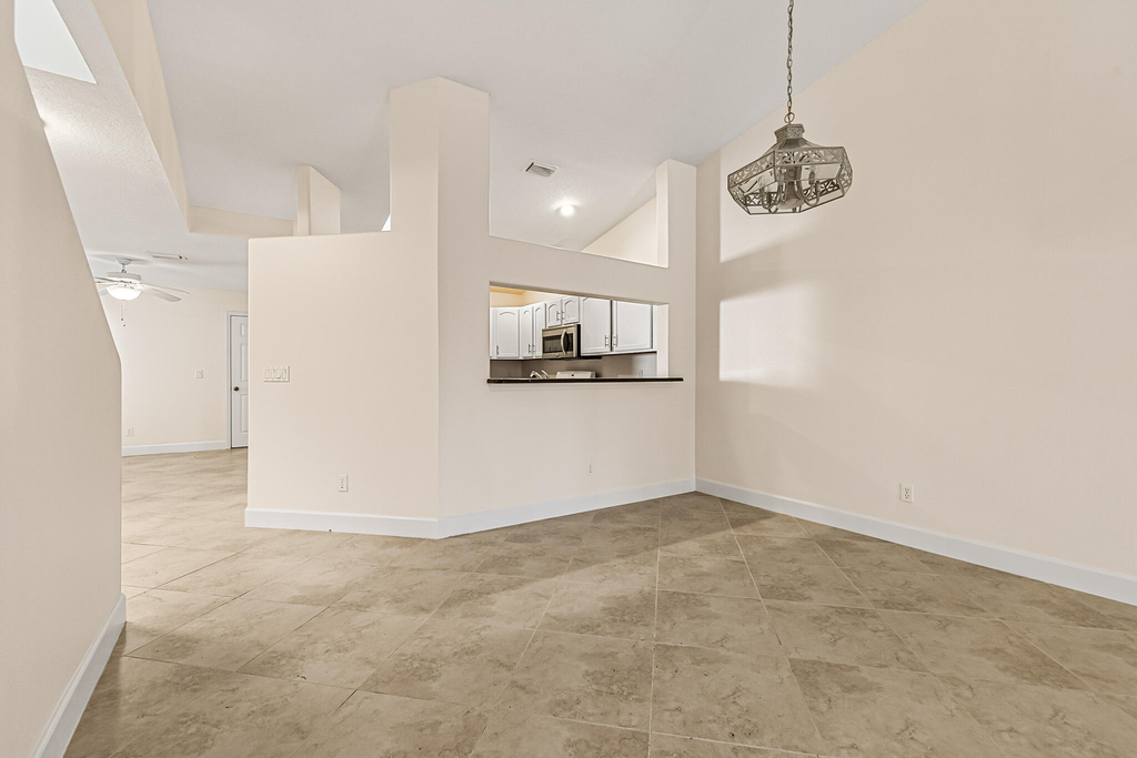 277 Coastal Hill Drive - Photo 15