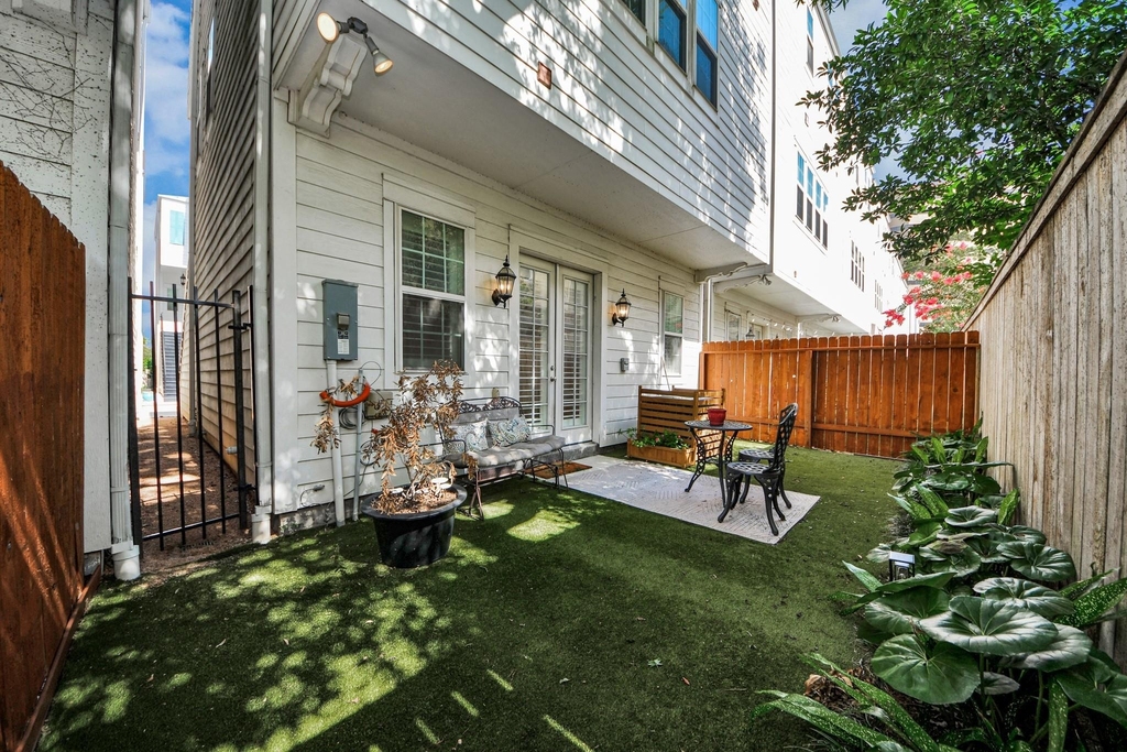 2606 Madeline Grove Drive - Photo 40