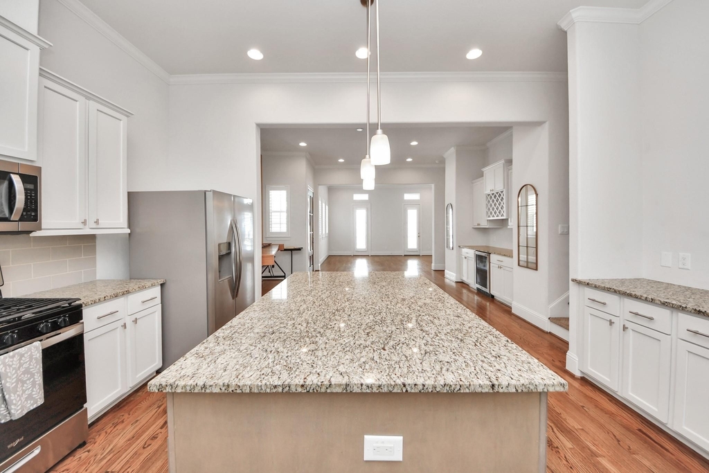 2606 Madeline Grove Drive - Photo 12