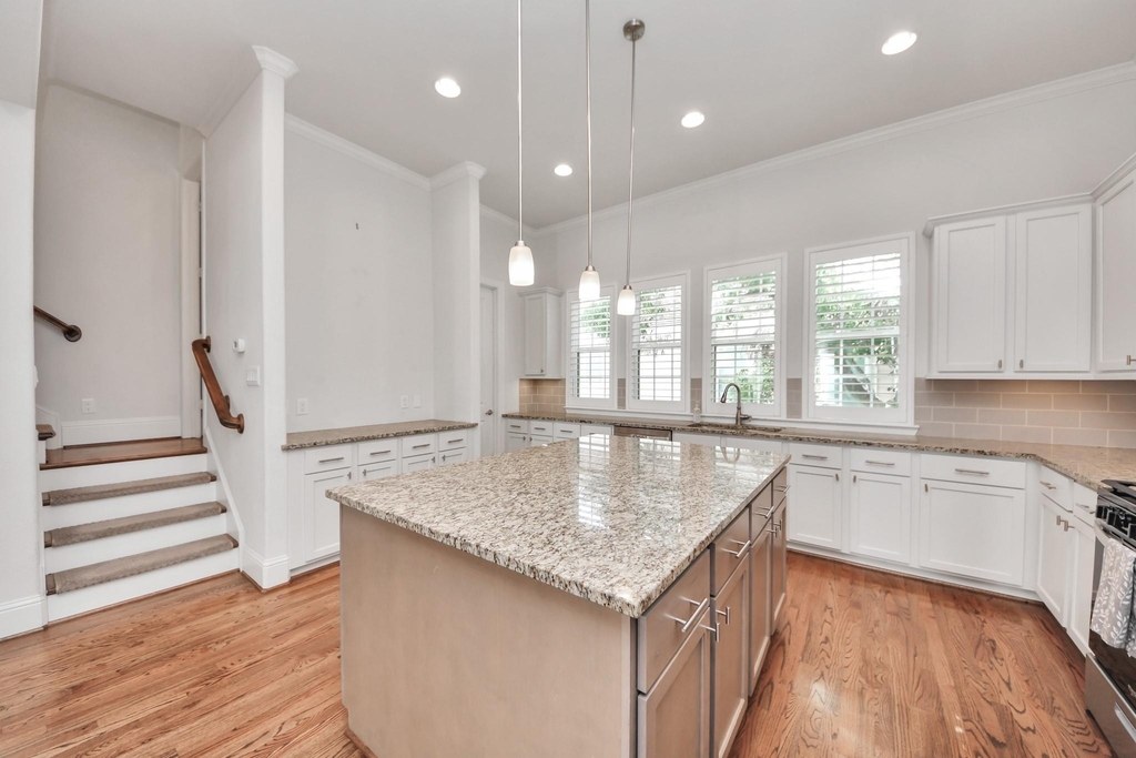 2606 Madeline Grove Drive - Photo 16