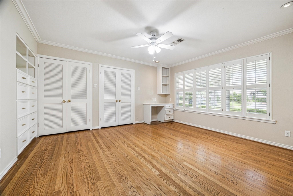 5505 Holly Springs Drive - Photo 11