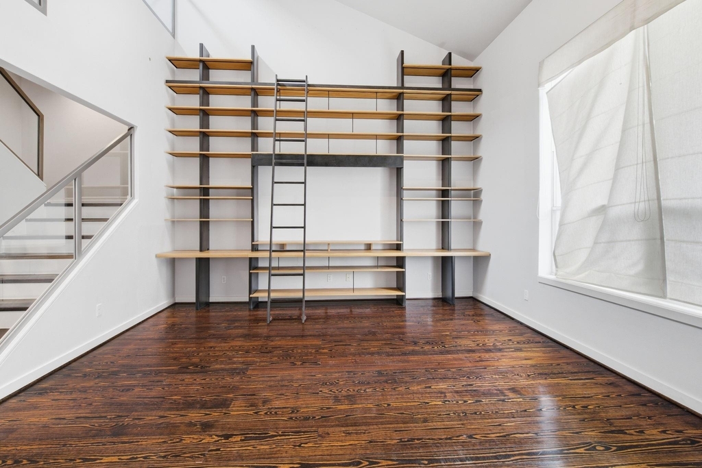 2934 Commerce Street - Photo 34